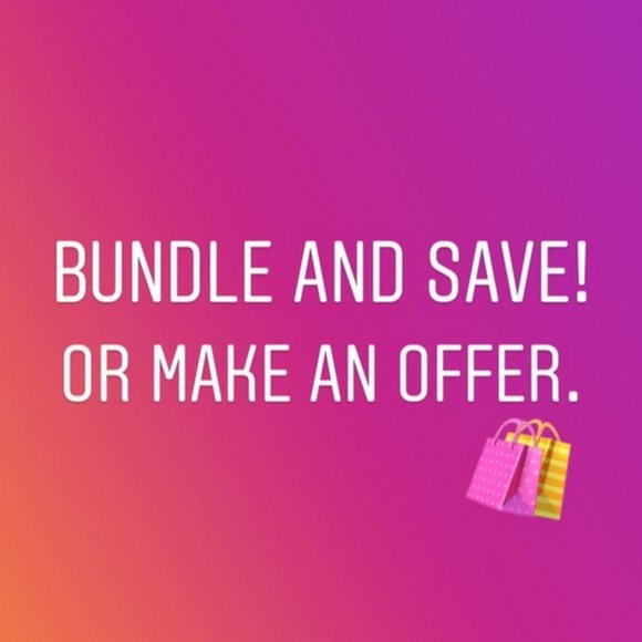 Necklace -  New in Package - Necklace Charm - NWT - Picture 3 of 3